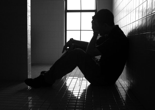 depression-sad-mood-sorrow-dark-people-wallpaper-7